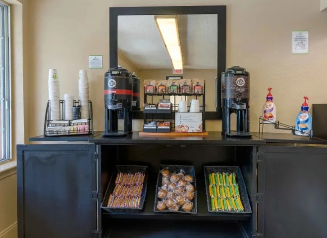 Complimentary Grab-and-Go Breakfast